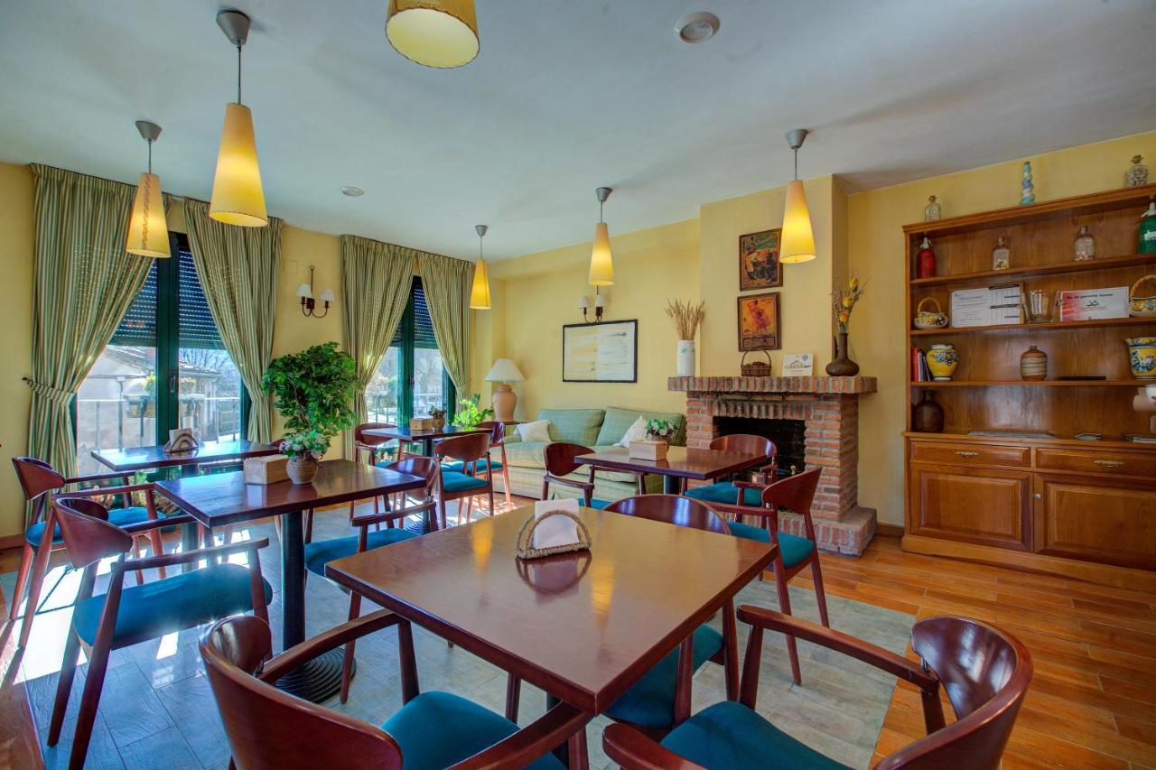 Casa Rural La Chata By Vivere Stays Valsain Εξωτερικό φωτογραφία
